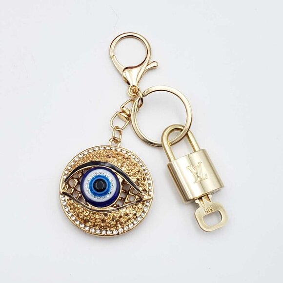 100% Auth Louis Vuitton Lock & Key with unbranded Bagcharm, Keycharm, Keychain - Picture 1 of 7